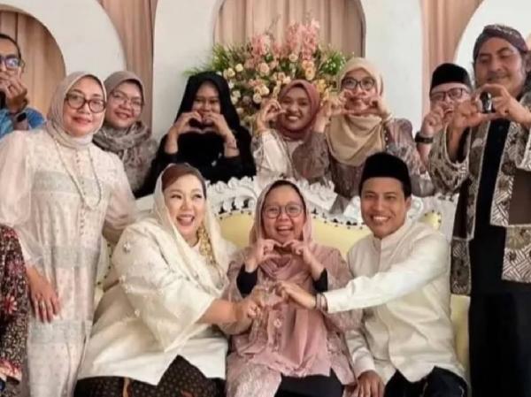 Inaya Wahid menikah dengan kiai asal Sumenep. (Foto: Instagram)