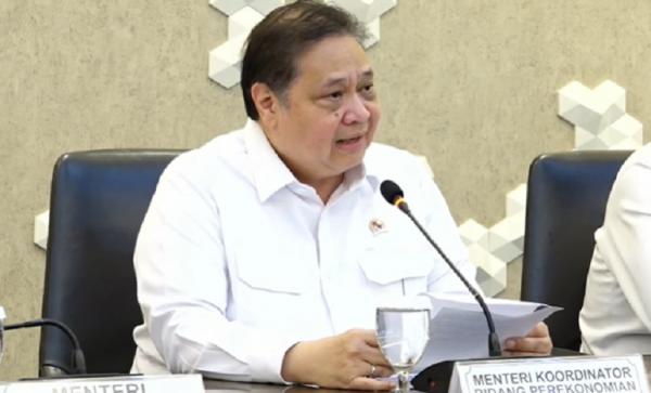Airlangga Proyeksi Ekonomi RI Kuartal I Tumbuh 5,5% Berkat Konsumsi dan THR