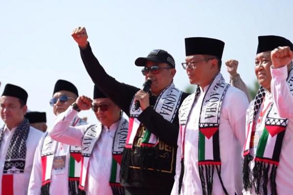 Ulama nasional sekaligus pengamat Timur Tengah, Ustaz Bachtiar Nasir, menilai proposal 10 poin dari Iran kepada AS, bukan sekadar upaya menghentikan perang. (Foto: Istimewa)