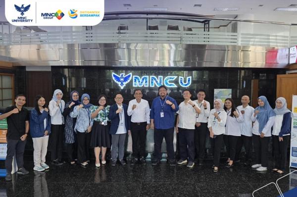 Kemendes PDT Gandeng MNC University Kembangkan Ekonomi Digital Desa