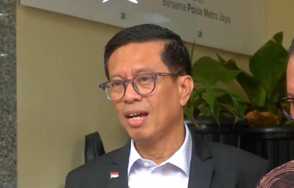 SP3 Rismon Diklaim Terbit, Andi Azwan: Roy-Tifa Siap-Siap Ketemu di Pengadilan