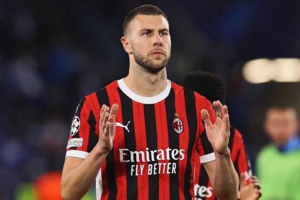 Bek AC Milan, Strahinja Pavlovic. (Foto: IG @pavlovicstrahinja)