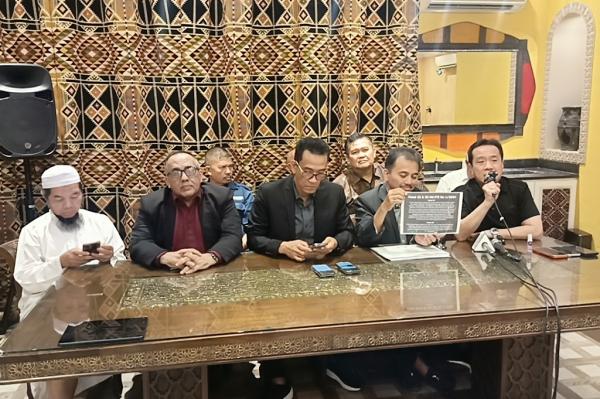 Kubu Roy Suryo Desak Komisi III DPR Rapat Bahas Kasus Ijazah Jokowi: Belum Ada Tanggapan