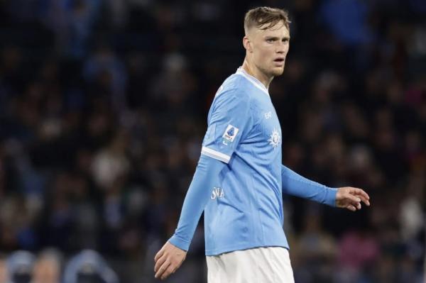 Bek Napoli, Sam Beukema. (Foto: Italpress)