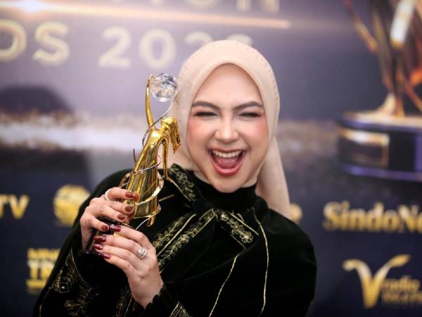 Ria Ricis Bersinar di Women’s Inspiration Awards 2026, Bawa Pesan Spesial untuk Kaum Perempuan