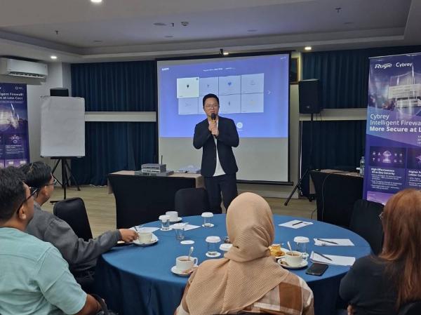 Diskusi jaringan internet kelas enterprise. (Foto: Istimewa)