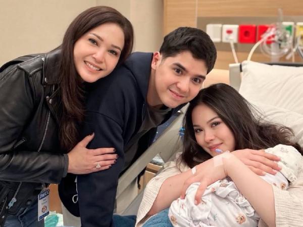 Maia Estianty bersama Al Ghazali dan Alyssa Daguise. (Foto: Instagram)