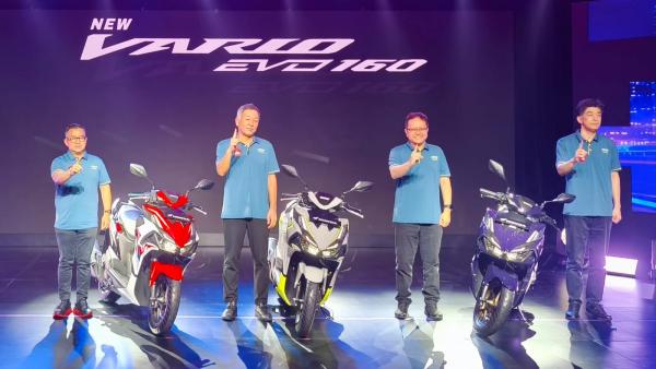 PT Astra Honda Motor (AHM) meluncurkan skutik berperforma tinggi generasi terbaru, Honda Vario Evo 160. (Foto: Dani M Dahwilani)
