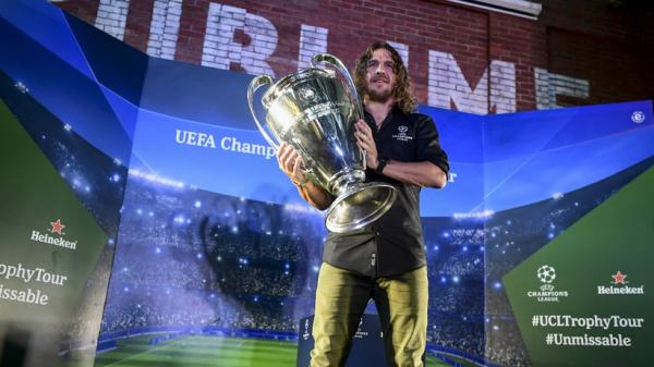 11 Puyol 3  Bek legendaris Barcelona Carles Puyol. (Foto: AS)