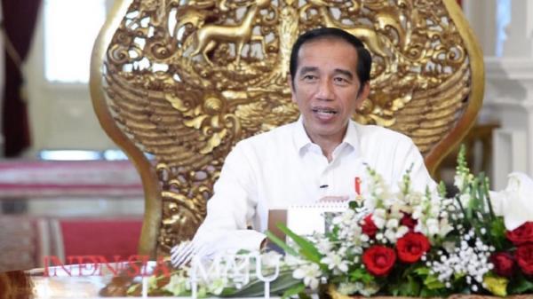 Jokowi Tinjau Kawasan Industri Batang