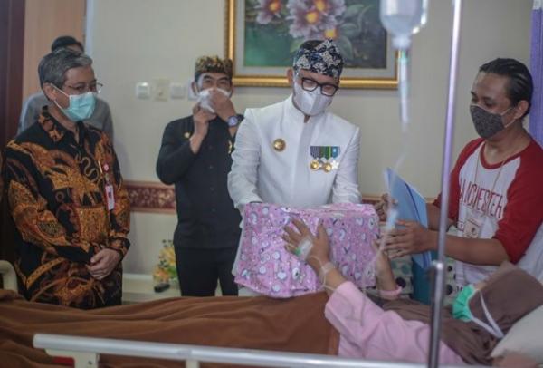 HJB ke-539, Wali Kota Bogor Kunjungi Lansia 111 Tahun dan Bayi Baru Lahir