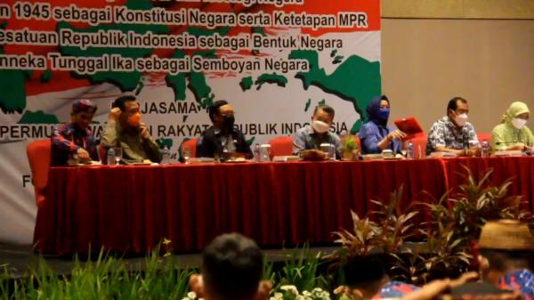 DPR Sosialisasi Empat Pilar MPR RI di Cirebon