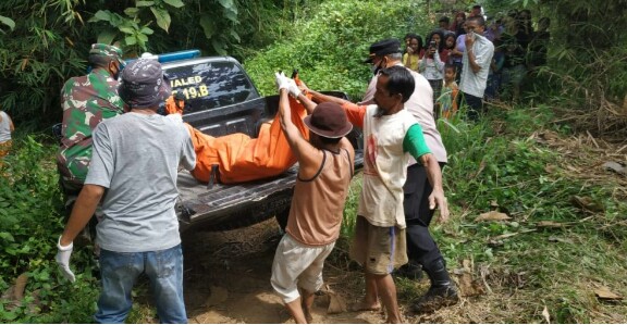 Mayat Wanita Misterius, Ditemukan Mengapung di Sungai Cisanggarung