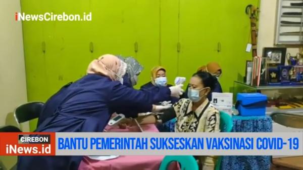 Vaksinasi Gratis Bagi Lansia