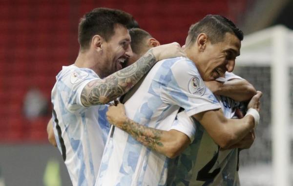 Copa Amerika: Messi Mantapkan Rekor Caps Timnas Terbanyak Pasca Tumbangkan Paraguay