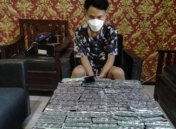 Edarkan Obat Tanpa Izin, Seorang Pemuda Digelandang Polisi