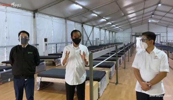 injau Rumah Oksigen Gotong Royong, Jokowi : Bisa Tampung 500 Pasien