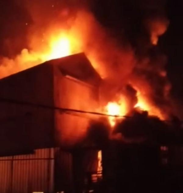 Foto Kebakaran 16 Unit Rumah di Dusun Serdang Bangka Selatan