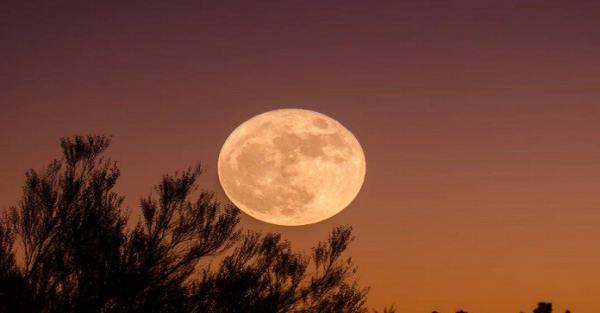 Fenomena Blue Moon Akan Terjadi Esok Hari