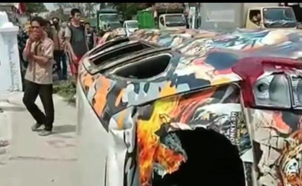 5 Mobil Rusak, 80 Orang Diamankan Dalam Kasus Perusakan Kantor Ormas di Kebumen