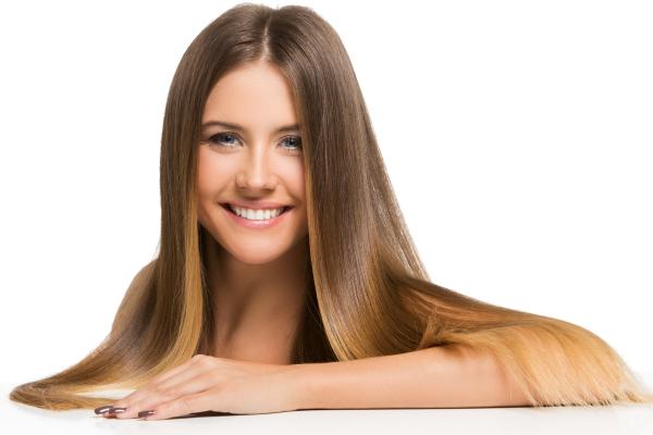 4 Tips Mengatasi Rambut Rontok dengan Bahan Alami