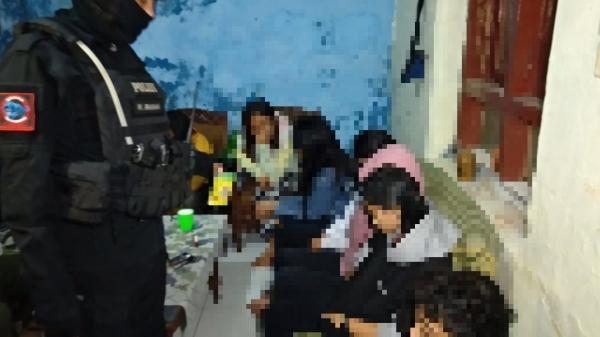 6 Siswi SMP Tasikmalaya Pesta Miras Digerebek Polisi, Usai Mabuk Kerap Berkelahi