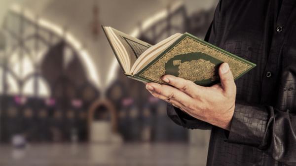 Surah Al Kahfi Dibaca Malam dan Hari Jumat Jadi Penolong Saat di Akhirat