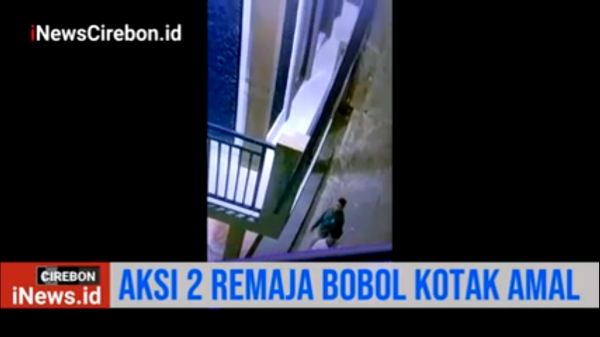 Video Pencurian Kotak Amal Terekam CCTV