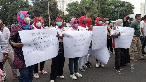 Mediasi Dengan DPRD Kota Cirebon Deadlock, Pendemo Ancam Melakukan Perlawanan