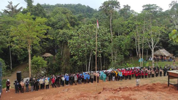 Pupuk Kepedulian Generasi Muda, Melalui Jambore Relawan Lingkungan di Bukit Penyabung