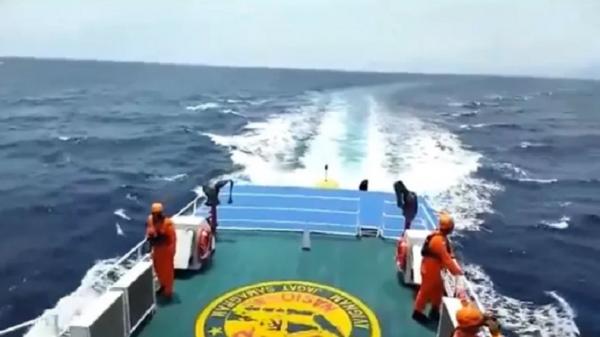 Dihantam Badai Besar: Kapal Kargo KM Liberty Tenggelam di Laut Bali, ABK Masih Belum Ditemukan