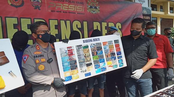 Komplotan Pelaku Pengganjal ATM asal Lampung Dibekuk Polisi