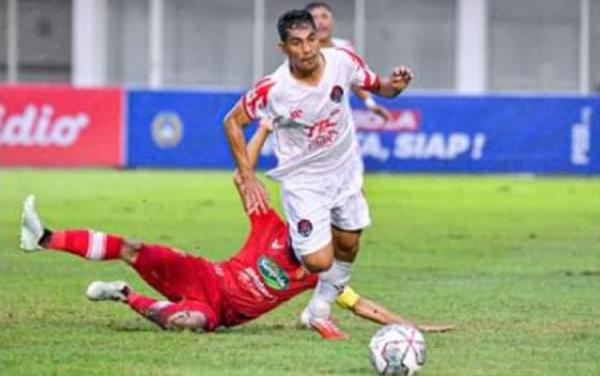 Hasil Liga 2 2021: 10 Pemain Persekat Tahan Imbang Badak Lampung, Diwarnai Penalti Kontroversial