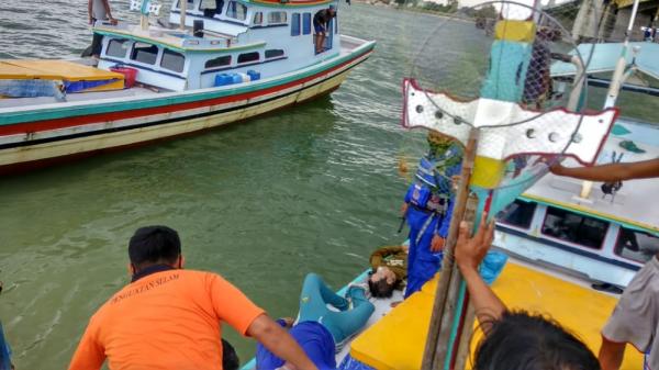 BREAKING NEWS : 3 Orang Pemancing Tenggelam di Bawah Jembatan Emas