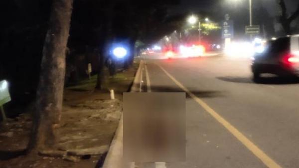 Tabrak Trotoar di Jalan Boulevard Graha Raya, Pemotor Perempuan Tewas di TKP