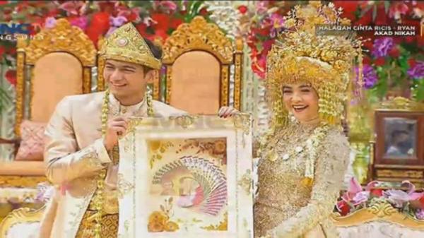 Resmi Nikahi Ria Ricis, Teuku Ryan Beri Mas Kawin Rp179 Juta