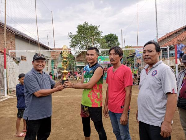 Serap Aspirasi, Pandi Janjikan Support Atlet Voli di Dapilnya