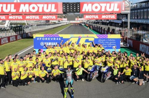 Valentino Rossi Pensiun dari MotorGP, Yamaha Beri Pesan Perpisahan Menyentuh