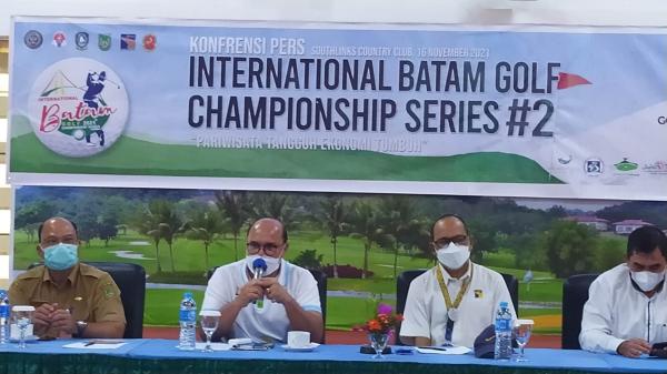 Geliatkan Sektor Pariwisata, Kadin Batam Gelar International Batam Golf Championship Series 2