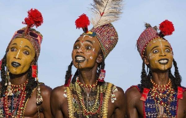 Wah, Ada Tradisi Curi Istri Orang di Suku Wodaabe