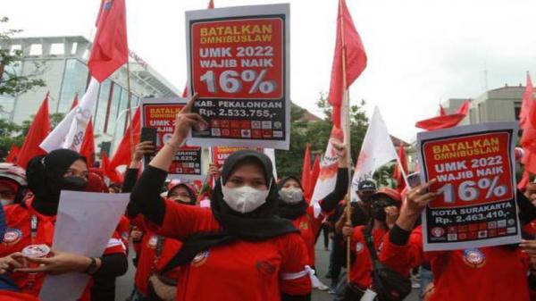 Aktivis 98 Solo Dukung Perjuangan Buruh Ajukan Empat Tuntutan di Jakarta