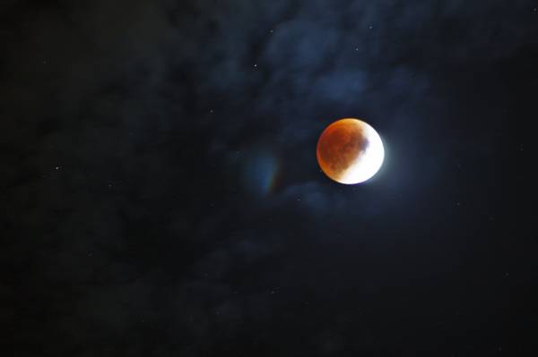 Gerhana Bulan Terlama hanya Bisa Terlihat di Indonesia Timur dan Tengah