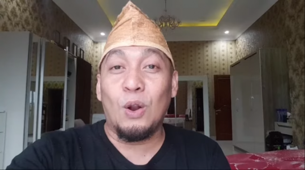 Ibunda Ustaz Ujang Youtuber Terkenal Asal Cirebon Menjadi Korban Pembegalan