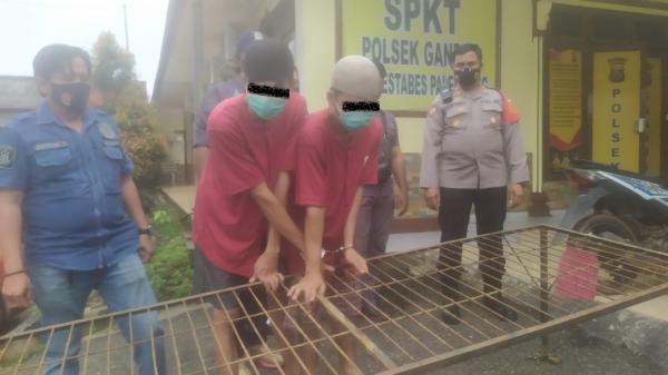 Dua Pemuda Kepergok Curi Besi di Kantor Dinas Perikanan Palembang