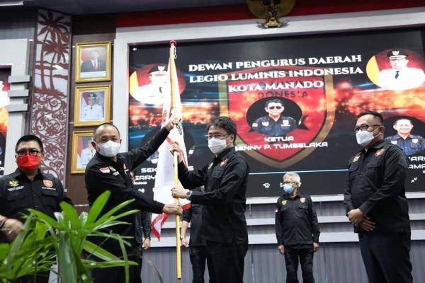 Ketum LLI Wenny Lumentut Lantik DPD Manado, Wali Kota dan Wawali Masuk Struktur Pengurus