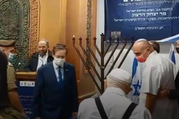 Arab Saudi Murka! Dipicu Presiden Israel Kunjungi Masjid Ibrahimi