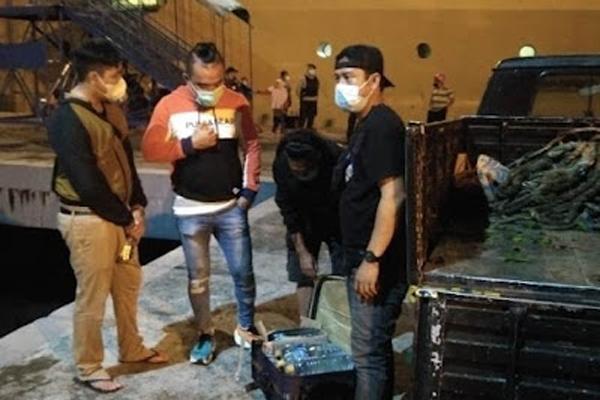 Rawan Perdagangan Ilegal, Polisi Temukan Koper Berisi Cap Tikus di Pelabuhan Bitung