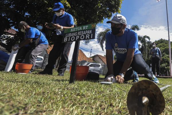 Gerakan 10.000 Lubang Biopori