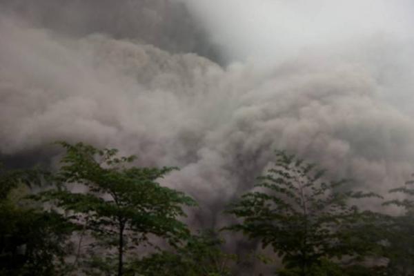 Gunung Semeru Meletus, Ini Situasi Terkini Berdasarkan Data PVMBG