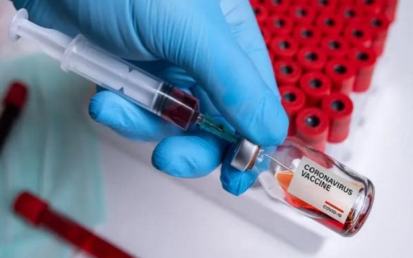 Vaksinasi Covid-19 Baturaja Barat Diikuti Ratusan Warga